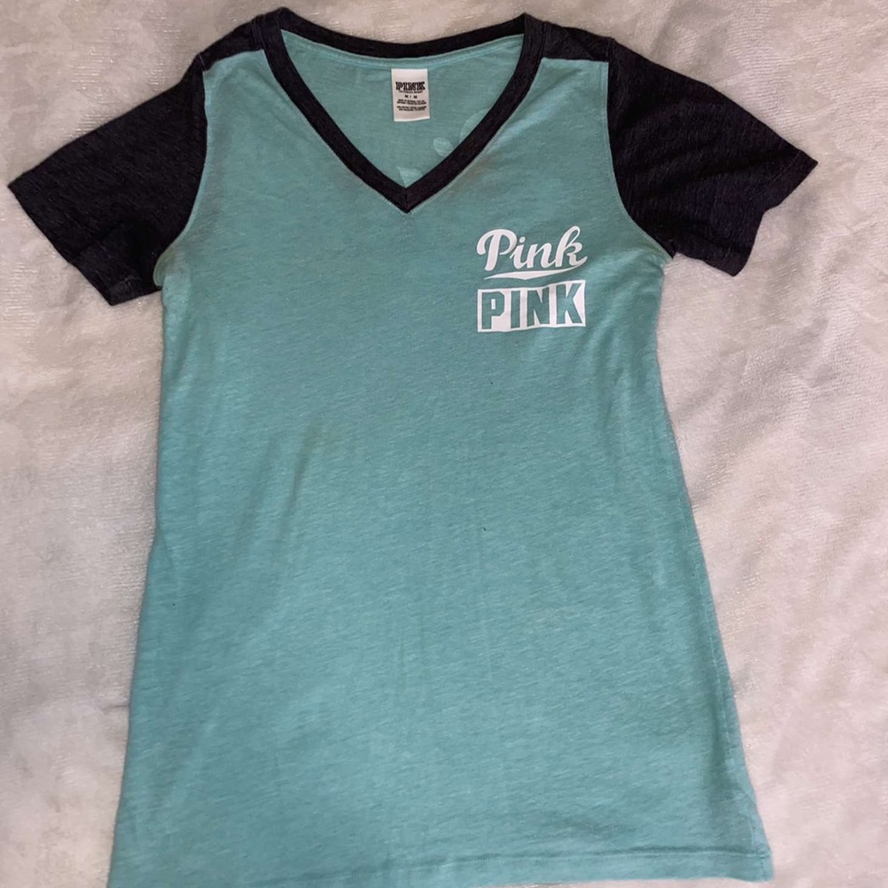 PINK, Medium V-Neck Tee